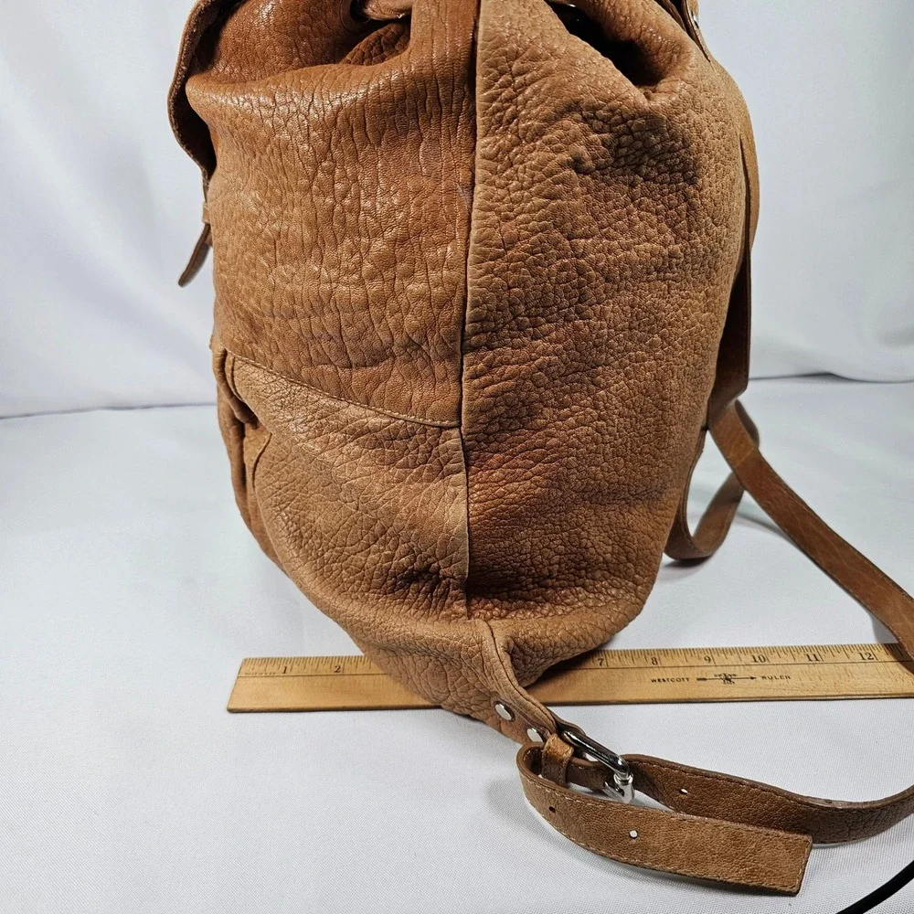 Gianni Notaro Genuine‎ Leather Distressed Brown Backpack Made in Italy Buckle